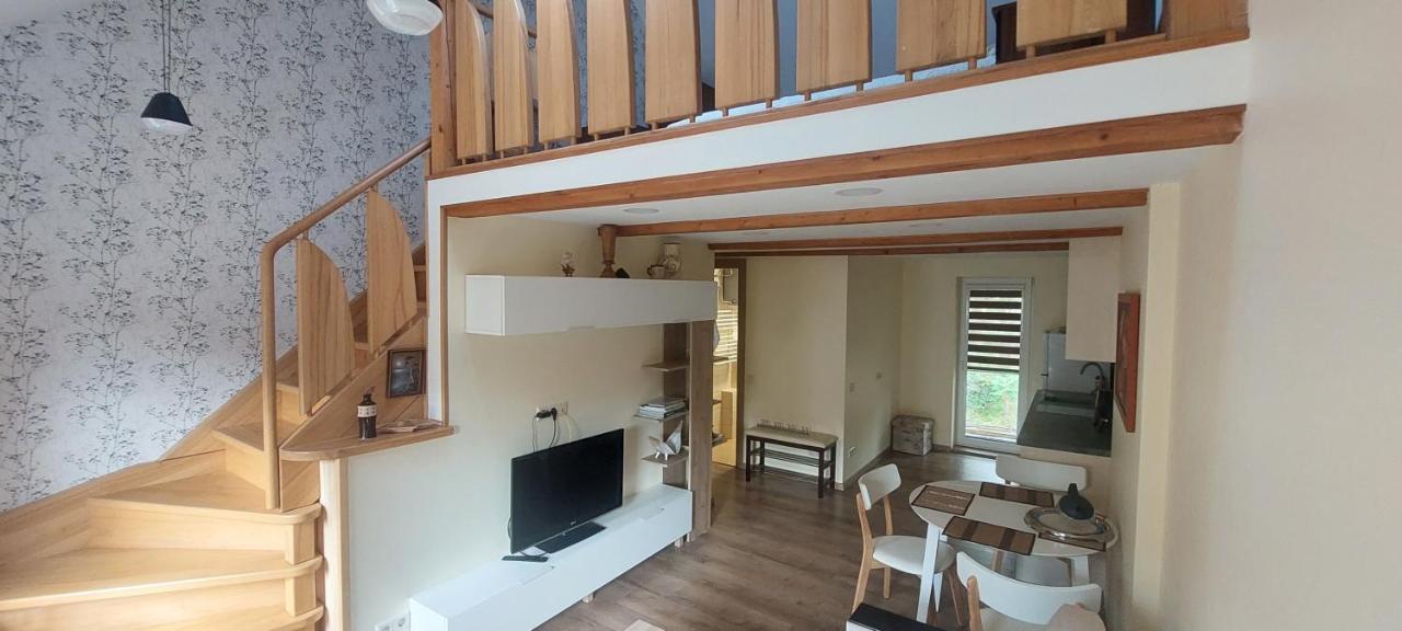 Appartement Nostalgija Is Balkono à Nido Extérieur photo